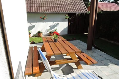 Ferienhaus mit Pool in Morzyczyn