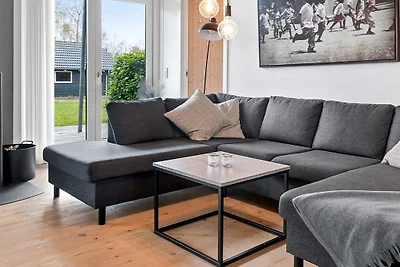 6 persoons vakantie huis in Væggerløse-By...