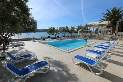 Luxus-Penthouse mit 3 Schlafzimmern am Meer