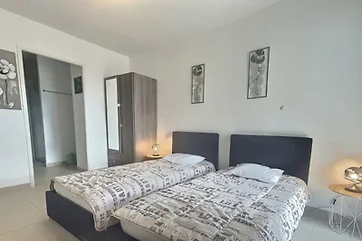 Appartement met terras nabij Valras