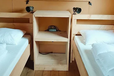 Bella tenda con bagno,vicino a un'area...