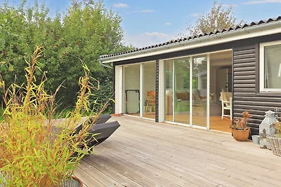 4 Sterne Ferienhaus in Stege-By Traum
