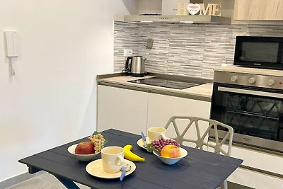 Di Betta South Sea Apartment