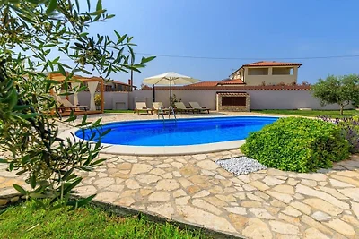 Ferienhaus in Marcana mit Schwimmbecken