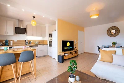 Apartment in Saint-Raphaël in Strandnähe