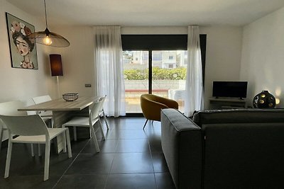 Appartement met gedeeld zwembad en twee...