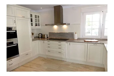 Villa mit 2 Schlafzimmer
