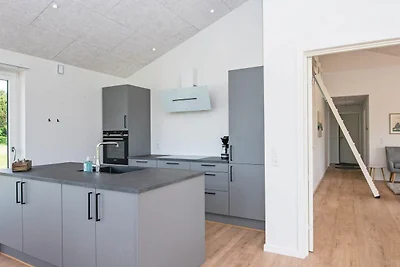 10 persone case ad Ansager
