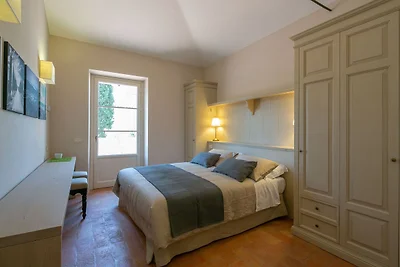 Plüsch-Ferienhaus in Cortona mit Jacuzzi
