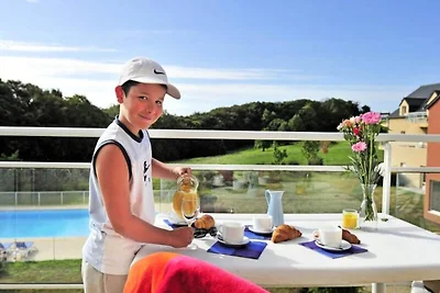 Ferienwohnung in Carantec in der Nähe des Gol...