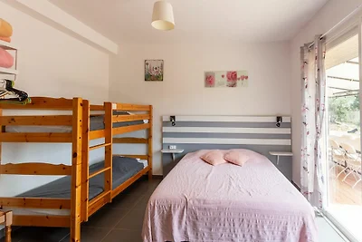 Pittoresca villa a Montmeyan con piscina