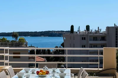 Wohnung in Cannes mit Dachterrasse Meerblick