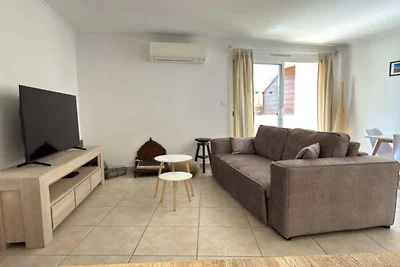 Appartamento con terrazza e accesso alla...