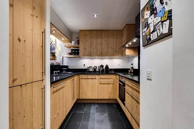 Geräumige Wohnung am Fuße der Piste, überdach...