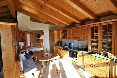 Alpenflair Ferienwohnung  230
