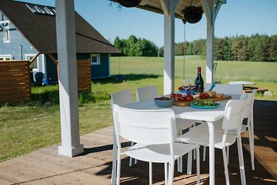 Spaziosa casa vacanze a Stężyca con sauna