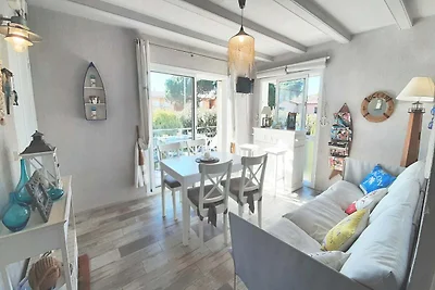 Apartment with shared pool and garden