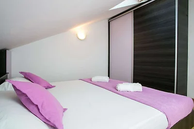 Apartment Marlo - Two-Bedroom Apartment with ...