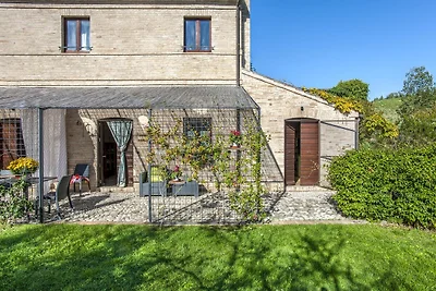 Erholsames Ferienhaus in Fermo mit...