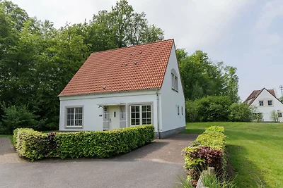 Ferienhaus mit Geschirrspüler, Nähe Bad...