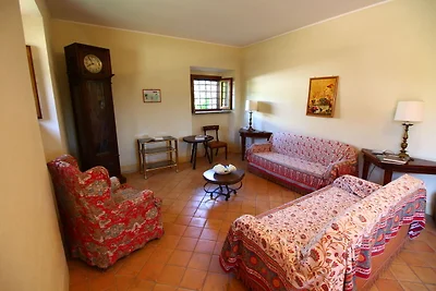 Villa moderna a Manziana con piscina
