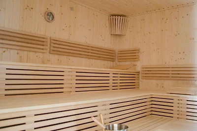 Luxuriöses Chalet in Obertraun mit Pool