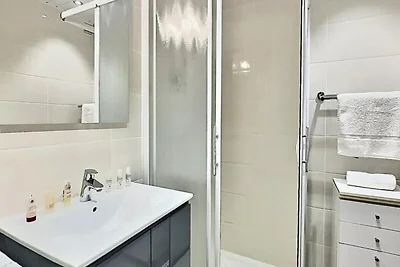 SCHÖNE 2 ZIMMER FÜR 4 PERSONEN IDEAL GELEGEN