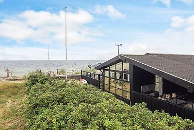 4 Sterne Ferienhaus in Karrebæksminde-By...