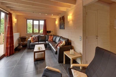 Luxuriöses Chalet mit Sauna im Wald