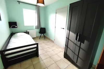 Villa in Stavelot mit Sauna und Außenpool
