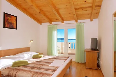 Ferienwohnung mit 2 Schlafzimmer