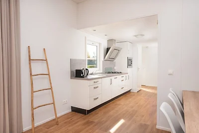 Flusshütte mit privatem Whirlpool