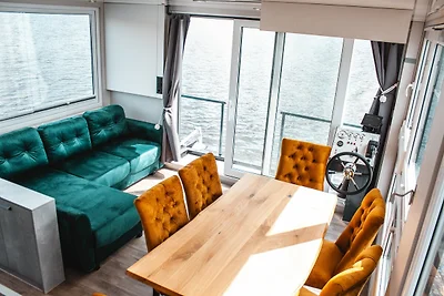 Schwimmendes Ferienhaus in Berlin