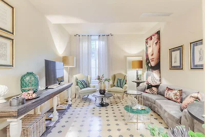 Historic garden retreat in Lucca