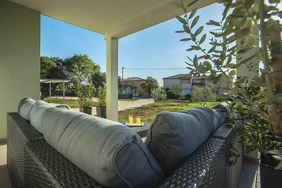 Casa confortevole con ampio giardino