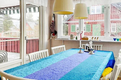 4 stelle case ad GRISSLEHAMN-By Traum