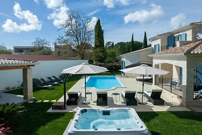 Villa in Tar mit Schwimmbecken