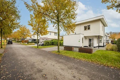 Moderne Villa mit Sauna der Nähe von...