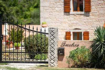 Villa in Barban mit Schwimmbecken