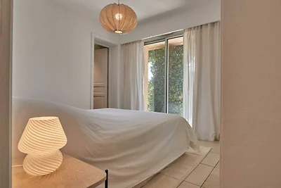 Villa con aria condizionata, piscina e jacuzz...
