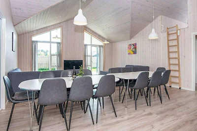 16 Personen Ferienhaus in Rømø