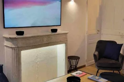 Außergewöhnliche Lage am Hafen von Nizza