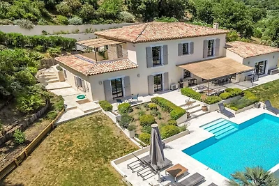 Vakantiehuis in Grimaud met zwembad