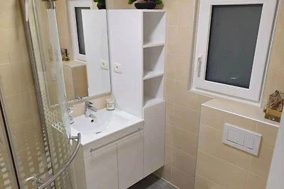 Dobrava Sea View Apartment with Terrace - Stu...
