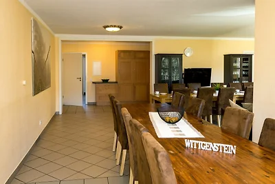 Ferienwohnung im Sauerland mit Terrasse