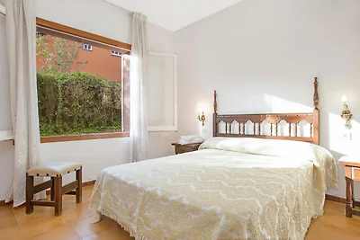 Can Benet Wohnung mit Swimmingpool