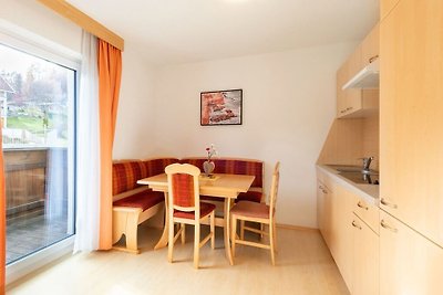 Einladende Ferienwohnung in Ladis mit Balkon