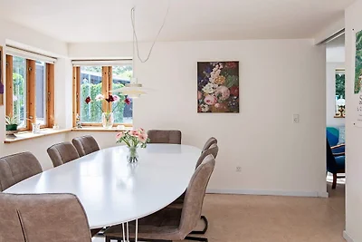 12 Personen Ferienhaus in Væggerløse