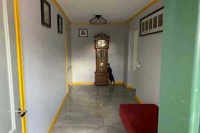 Zeer ruim appartement in verbouwde boerderij