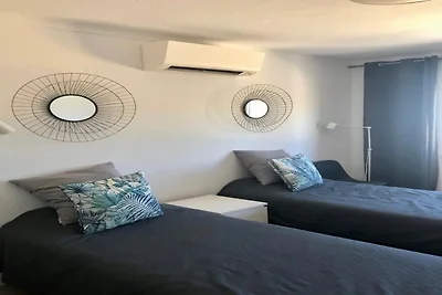 Appartamento a Carvoeiro con vista sul mare